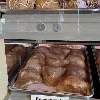 Artisan Bakery - Patisserie/Cake Shop Near Me - Indianapolis, Indiana