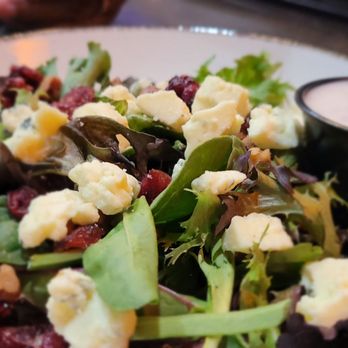 Hovito Ultra Lounge - Cranberry Walnut Salad - Lounges Near Me - Indianapolis, Indiana