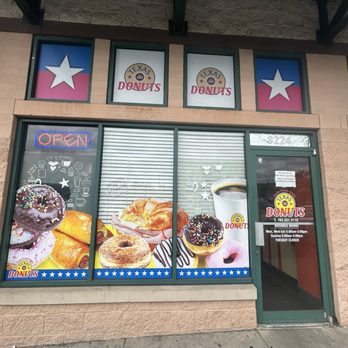 Texas Donuts - Outside - Donuts Near Me - Lorton, Virginia