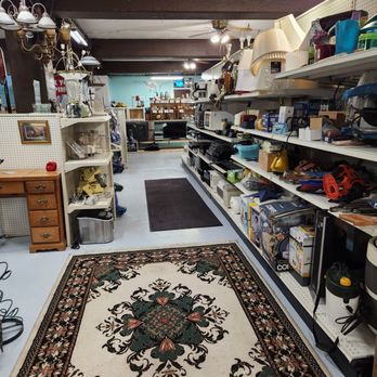Eagles Lodge - Inside 8 - Thrift Stores Near Me - Olympia, Washington