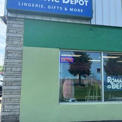 Romantic Depot