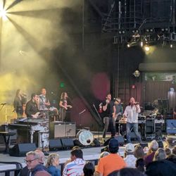 Vina Robles Amphitheatre - @endoedibles on Instagram 05/09/26