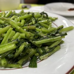 Carnet Gourmand - Legume verte sauté avec sauce ail