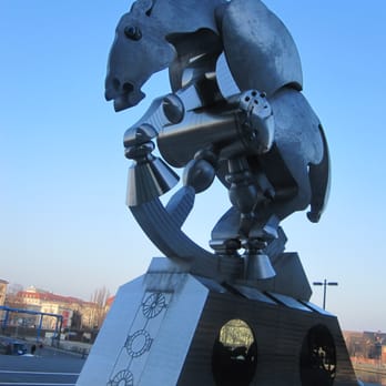 Rolling Horse - yessssssssssss, I´m everywhere ;Op - Landmarks & Historical Buildings Near Me - Berlin, BE
