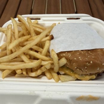 Big Bear Mini Market - Cheeseburger with fries - Grocery Near Me - Los Angeles, California Big Bear Mini Market - Cheeseburger with fries - Grocery Near Me - Los Angeles, California