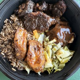 Jerk Chicken / Curry Chicken Combo