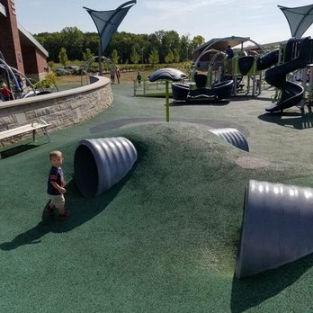 West Commons Playground & Splash Pad - Parks Near Me - Carmel, Indiana West Commons Playground & Splash Pad - Parks Near Me - Carmel, Indiana