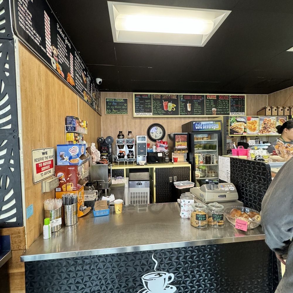 Spudnuts Donuts - Inside - Donuts Near Me - Northridge, California Spudnuts Donuts - Inside - Donuts Near Me - Northridge, California