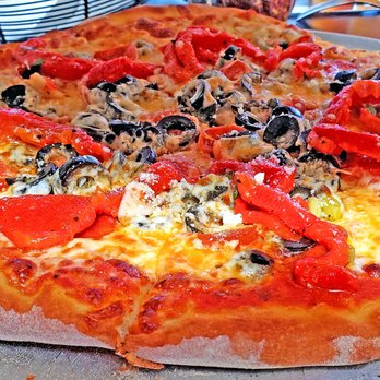 Brix Restaurant & Pizza Bar - Ferrara - pepperoni, roasted peppers, black olives, basil - okay/pretty good - Italian Near Me - Belleville, New Jersey Brix Restaurant & Pizza Bar - Ferrara - pepperoni, roasted peppers, black olives, basil - okay/pretty good - Italian Near Me - Belleville, New Jersey