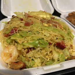 SINGAPORE RICE NOODLES.