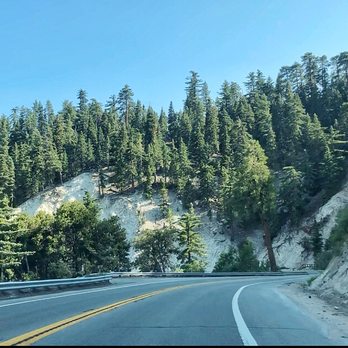 Big Bear Lake - On the way to Big Bear Lake - Lakes Near Me
