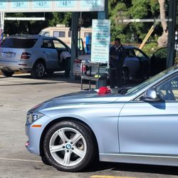 Auto Pride - First time at this location and the workers seem very nice