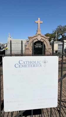 St. Louis Cemetery No. 3 by null