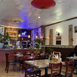 Viethai Cuisine - Inside