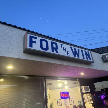For The Win - Outside - Burgers Near Me - Glendale, California