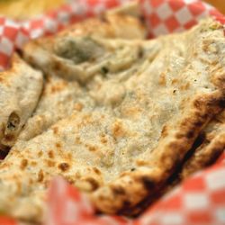 Mount Everest Kitchen & Grill - Garlic Naan