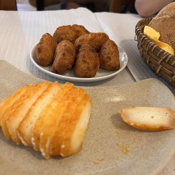 Taberna dos Clérigos - Tapas/Small Plates Near Me - Lisbon, 11 Taberna dos Clérigos - Tapas/Small Plates Near Me - Lisbon, 11