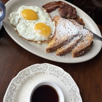 Cactus Country Kitchen - French toast - American Near Me - Somerset, Texas Cactus Country Kitchen - French toast - American Near Me - Somerset, Texas