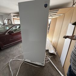 Lowe's Home Improvement