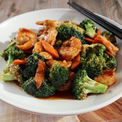 Jerry Yum's - shrimp and broccoli