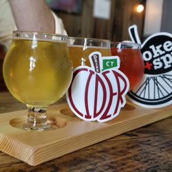 Spoke + Spy Ciderworks - The flight - 4, but you can try all 5 for 10$