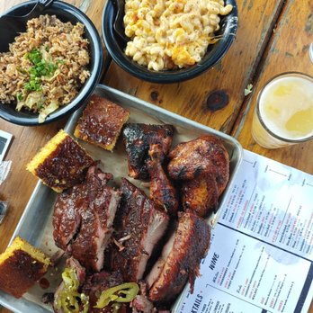 Dinosaur Bar-B-Que - 1/2 Family Stylin with brisket, ribs, chicken, and sides of Mac and Cheese and BBQ fried rice. Finback Hazy IPA at 1/2 pint size - Barbeque Near Me - Brooklyn, New York