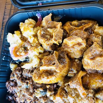 Mechos Dominican Kitchen - Make Your Own Platter Rabo, Mangu, y Moro de Habichuelas - Dominican Near Me - Washington, DC, District of Columbia