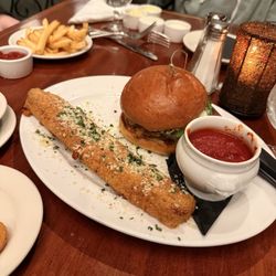 Minervas Restaurant - Sioux Falls