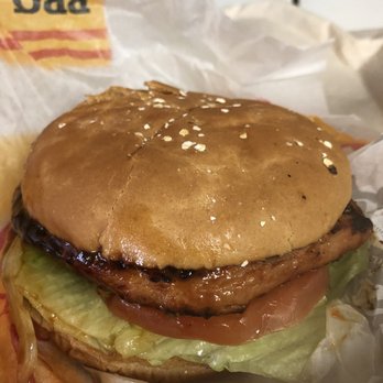 Carl's Jr - Charbroiled BBQ chicken sandwich - Fast Food Near Me - Clovis, California