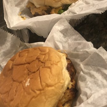 33rd & Main - Colossal burger and impossible burger - Seafood Near Me - Charlotte, North Carolina 33rd & Main - Colossal burger and impossible burger - Seafood Near Me - Charlotte, North Carolina