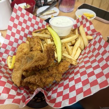 Maggie Mae's Sunrise Cafe - Fish and chips - Breakfast & Brunch Near Me - Clearwater Beach, Florida Maggie Mae's Sunrise Cafe - Fish and chips - Breakfast & Brunch Near Me - Clearwater Beach, Florida