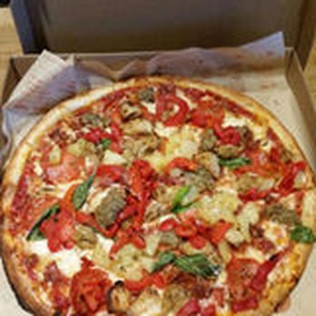 Blaze Pizza - Salad Near Me - Carmel, Indiana Blaze Pizza - Salad Near Me - Carmel, Indiana