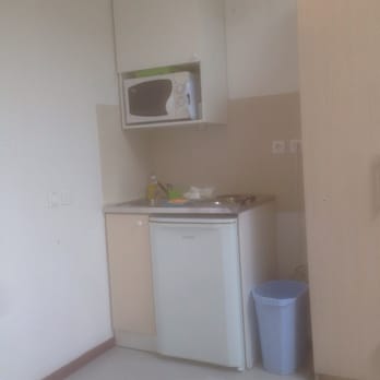 ResidHotel - Résidence le Central'Gare - Vacation Rentals Near Me - Grenoble, 38