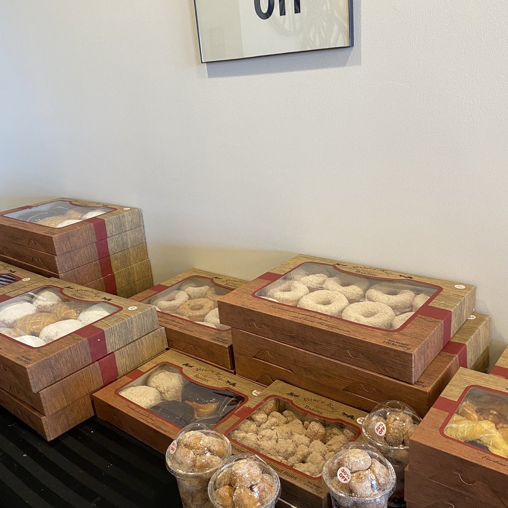 Rise’n Roll Bakery - Bakeries Near Me - Avon, Indiana Rise’n Roll Bakery - Bakeries Near Me - Avon, Indiana