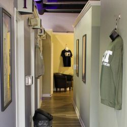 Chili Pepper's - Hallway