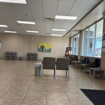 Banner Urgent Care - Empty waiting room - Urgent Care Near Me - Phoenix, Arizona Banner Urgent Care - Empty waiting room - Urgent Care Near Me - Phoenix, Arizona