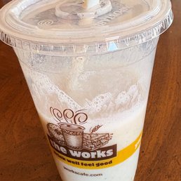Honey Bear Smoothie- or half of it ;) Honey Bear Smoothie- or half of it ;)