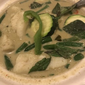 President Thai - Green curry with chicken - Thai Near Me - Pasadena, California
