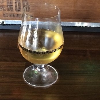 Drunch Eatery + Bar - Brothers Drake Apple Pie Beer - Breakfast & Brunch Near Me - Columbus, Ohio