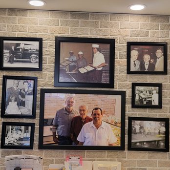 Paielli's Bakery - Founders - Bakeries Near Me - Kenosha, Wisconsin