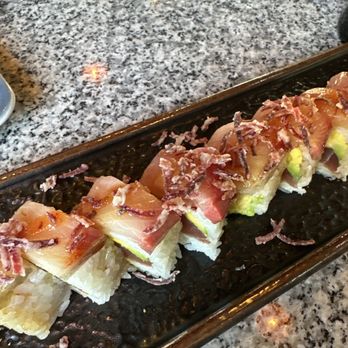 Futoi Roll Sushi - Salad Near Me - Draper, Utah