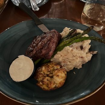 Phillips Seafood - Steak and Crab - Seafood Near Me - Baltimore, Maryland Phillips Seafood - Steak and Crab - Seafood Near Me - Baltimore, Maryland