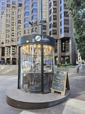 Batter Bakery - Kiosk by null