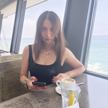Moonshadows - My latte - Seafood Near Me - Malibu, California Moonshadows - My latte - Seafood Near Me - Malibu, California