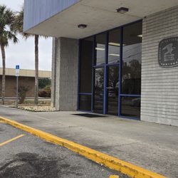 United States Post Office Deltona Branch - Entrance view
