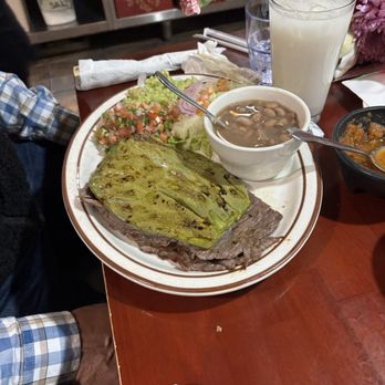 La Esperanza Restaurant - Mexican Near Me - Chicago, Illinois La Esperanza Restaurant - Mexican Near Me - Chicago, Illinois