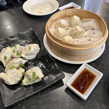 Dumpling Yo! - Shrimp and Pork Soup Filled Dumplings and Dumplings - Dim Sum Near Me - Sacramento, California