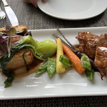 Restaurante Galeria do Largo - Small Loin of Iberian Pork, 'Sopas Secas' from Mirandela (traditional dish from the north, Mirandela) and Country Vegetables - Portuguese Near Me - Porto, 13