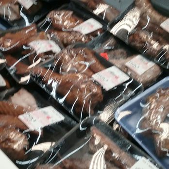 Superlo Foods - Smoked turkey display - Grocery Near Me - Memphis, Tennessee Superlo Foods - Smoked turkey display - Grocery Near Me - Memphis, Tennessee