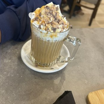 Whisk Breakfast & Brunch - Espresso with caramel and hazelnut - Breakfast & Brunch Near Me - East Point, Georgia